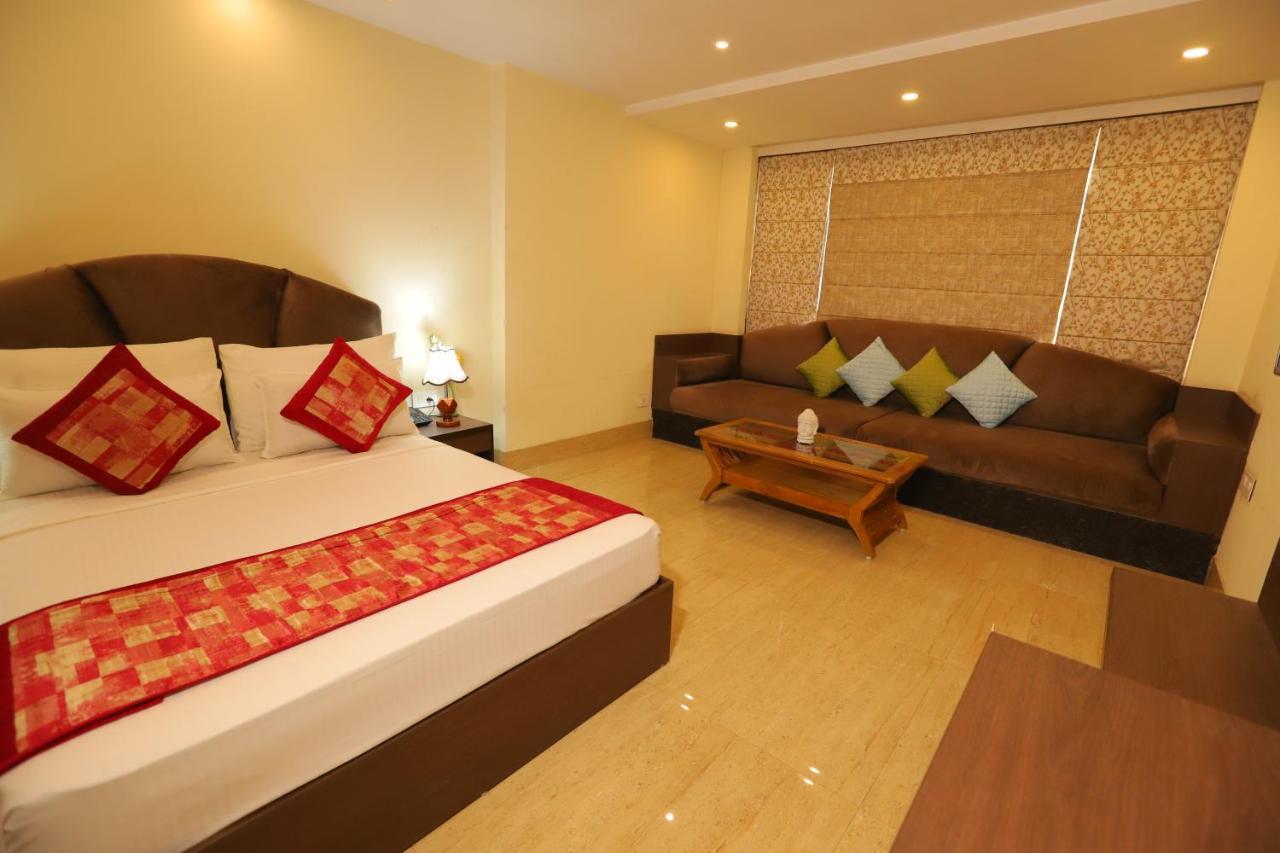 Hotel Mayur Assam - New Delhi Railway Station Ngoại thất bức ảnh