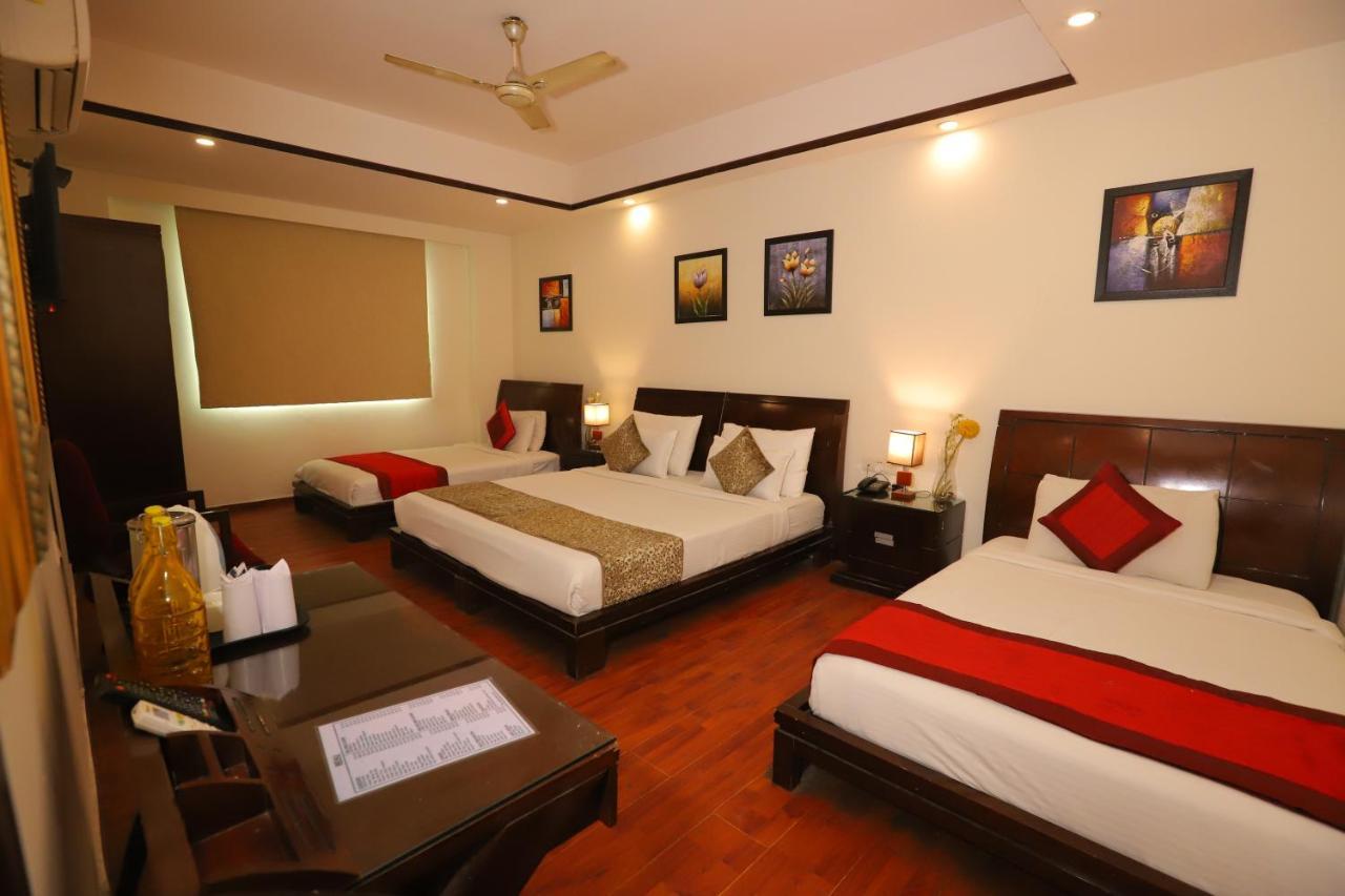 Hotel Mayur Assam - New Delhi Railway Station Ngoại thất bức ảnh