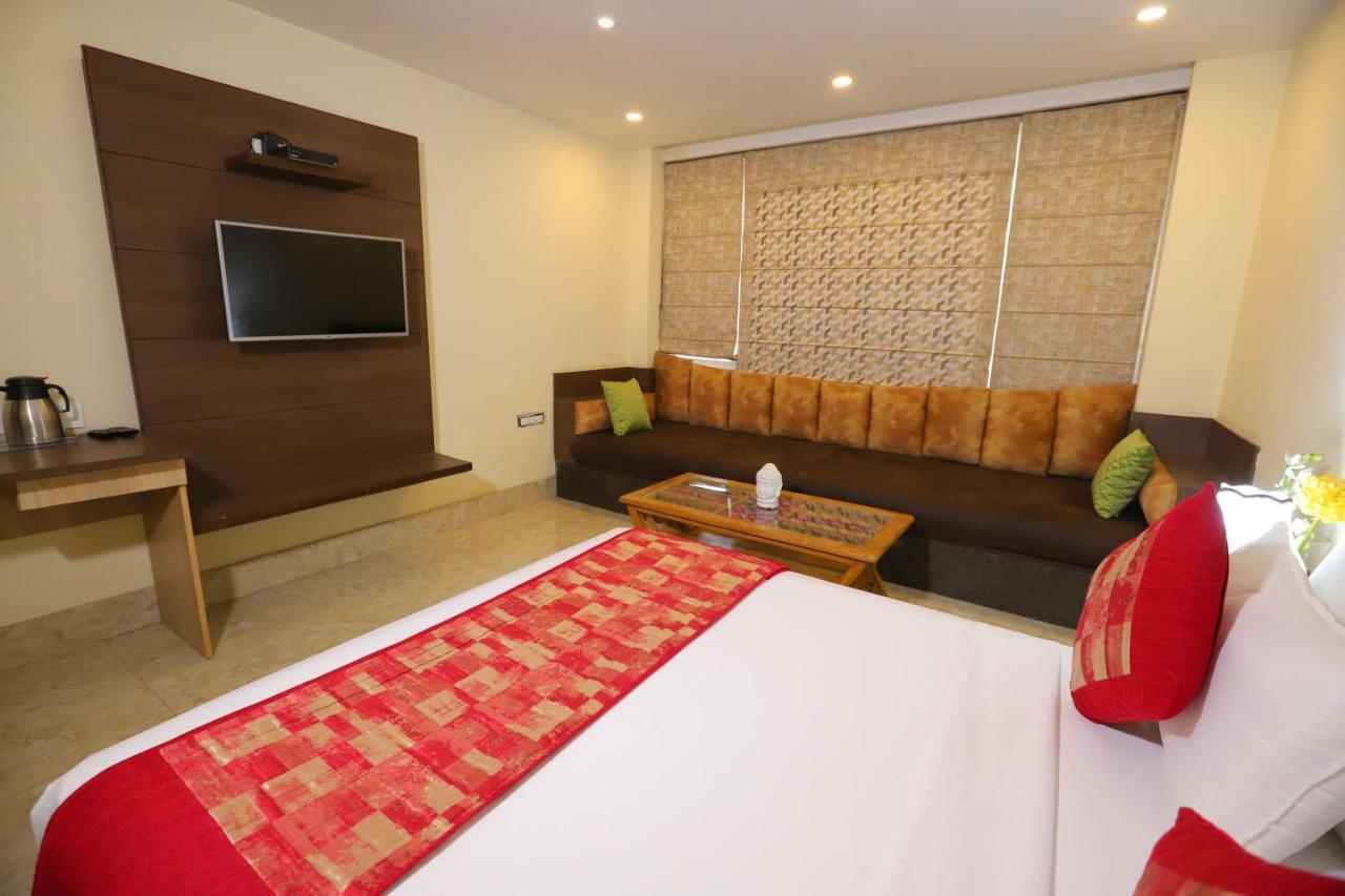 Hotel Mayur Assam - New Delhi Railway Station Ngoại thất bức ảnh