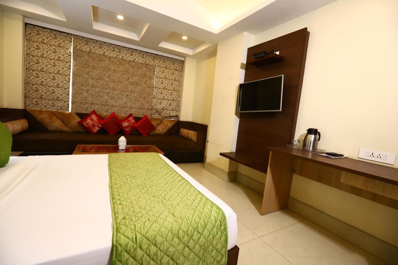 Hotel Mayur Assam - New Delhi Railway Station Ngoại thất bức ảnh