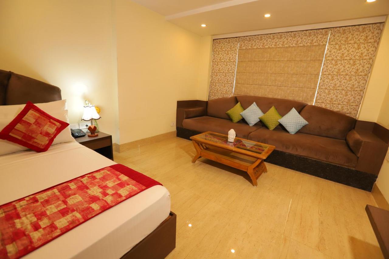 Hotel Mayur Assam - New Delhi Railway Station Ngoại thất bức ảnh