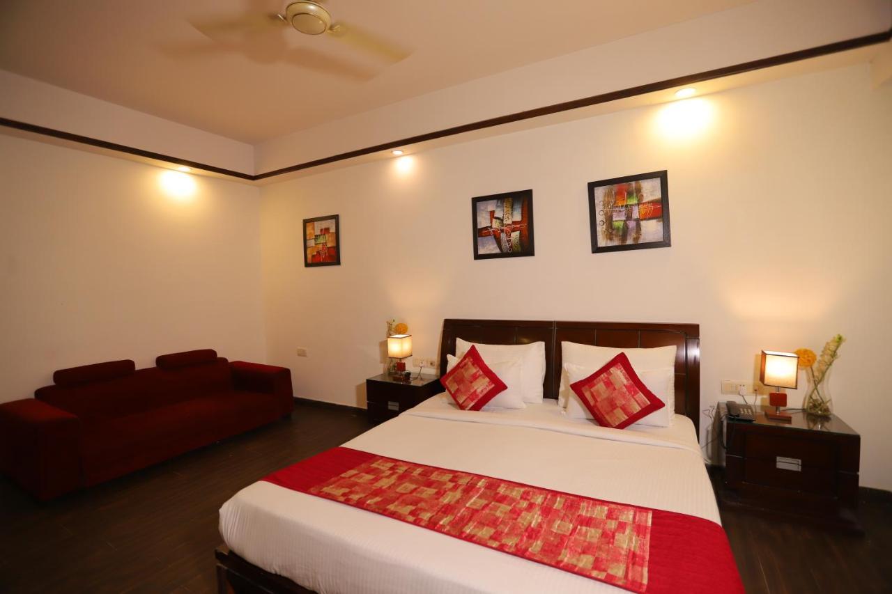 Hotel Mayur Assam - New Delhi Railway Station Ngoại thất bức ảnh